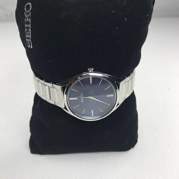 Seiko Silver Ladies Quartz Watch NWOT - Picture 3 of 7